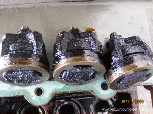 Repairing Oil-sealed Rotary Vacuum Pumps