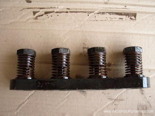 Repairing Oil-sealed Rotary Vacuum Pumps