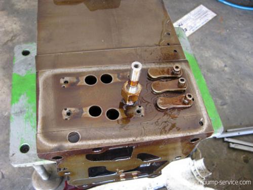 Repairing Two-stage Rotary Vane Vacuum Pumps