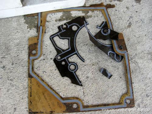 Repairing Two-stage Rotary Vane Vacuum Pumps